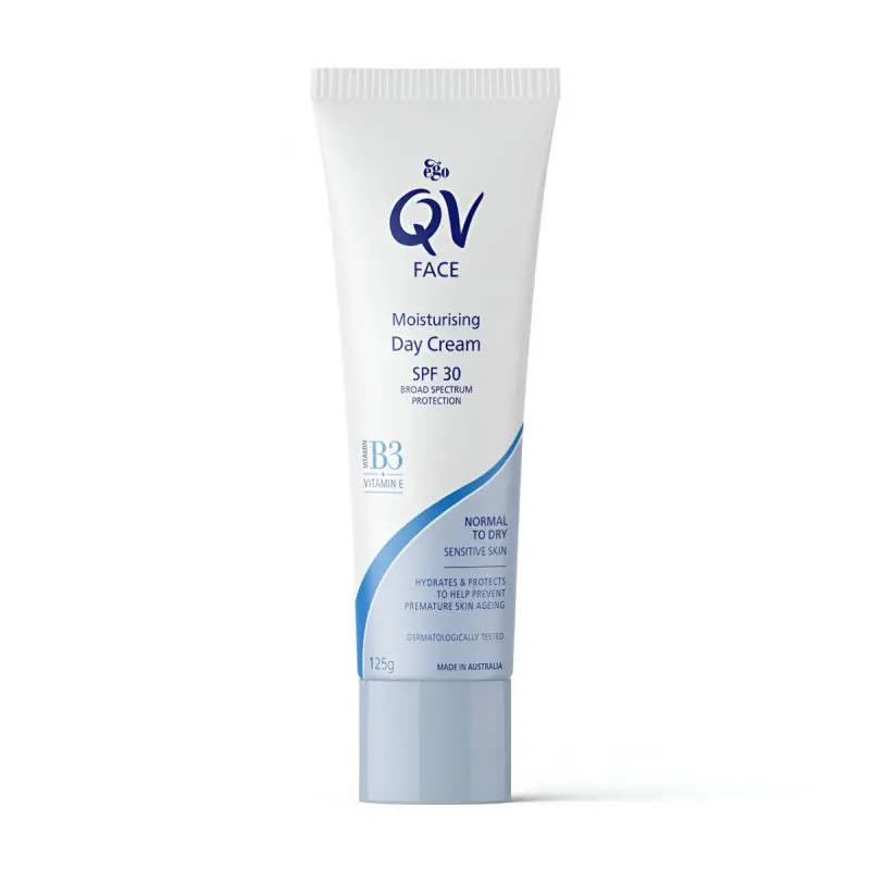 کرم مرطوب کننده SPF30 پوست نرمال تا خشک کیو وی 100 میل