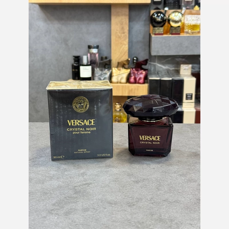 1764361001_4493457441 ورساچه کریستال نویر پارفوم اورجینال باکس - تصویر 1